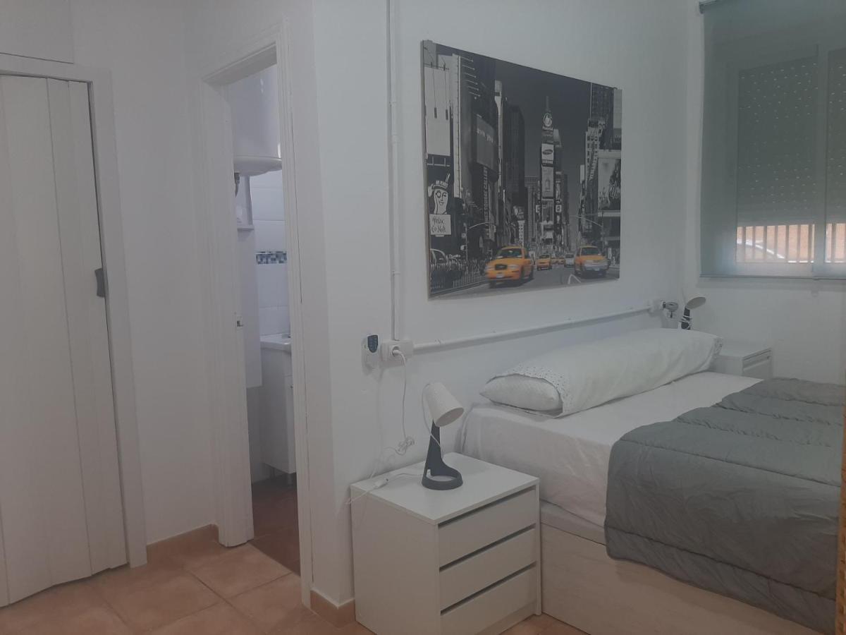 Apartamento Huelin, A 5 Minutos A Pie De La Playa Málaga Esterno foto