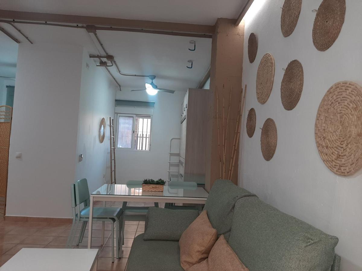 Apartamento Huelin, A 5 Minutos A Pie De La Playa Málaga Esterno foto